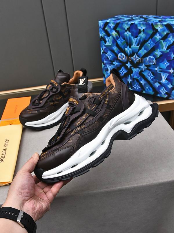 LV sz38-46 hnh0810 (1)