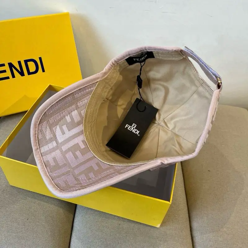 Fendi cap dx (36)