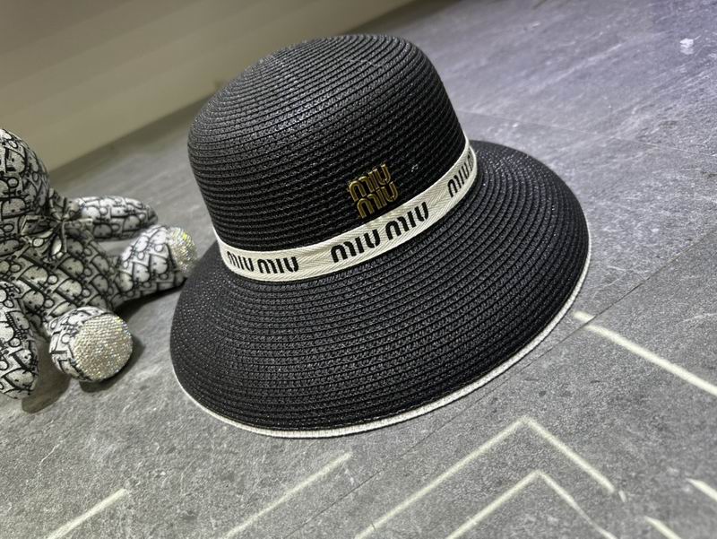 Alo top hat dx (329)