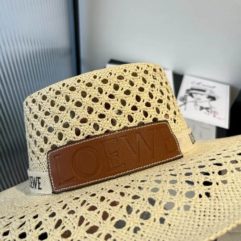 Loewe top hat dx (9)