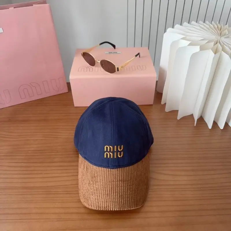 Miumiu Cap dx (1690)