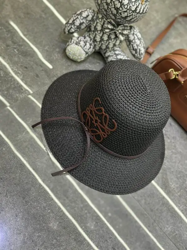 Loewe top hat dx (45)