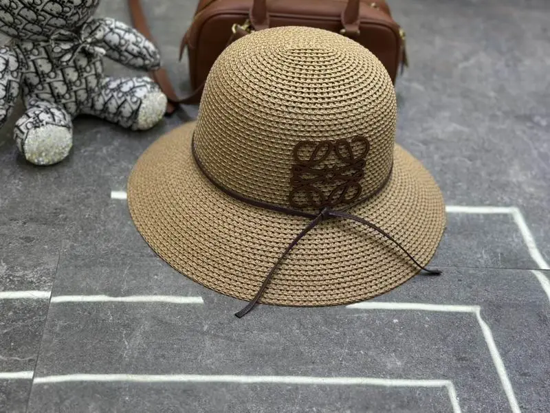 Loewe top hat dx (45)