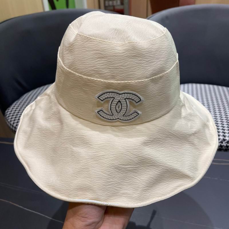 Chanel hat (1029)