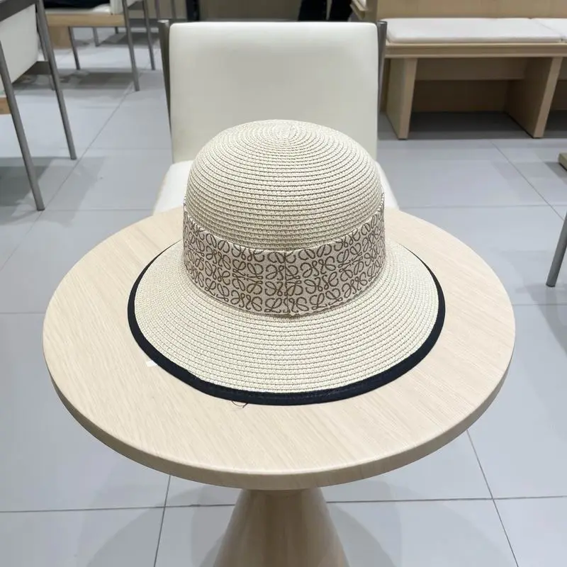 Loewe top hat (107)