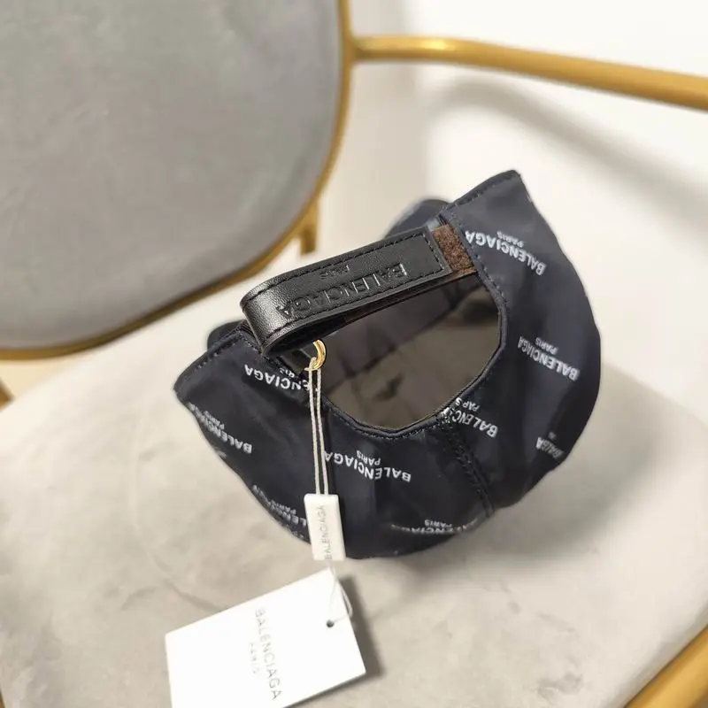 Balenciaga cap dx (1)