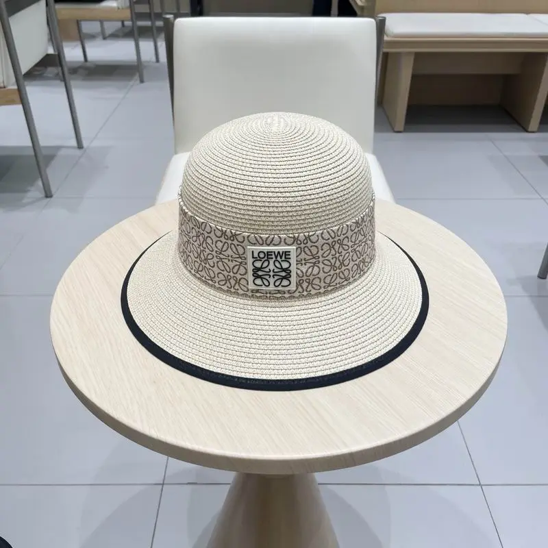 Loewe top hat (107)