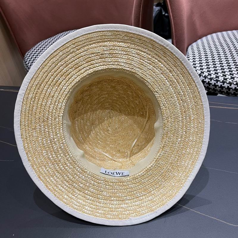 Loewe top hat (54)