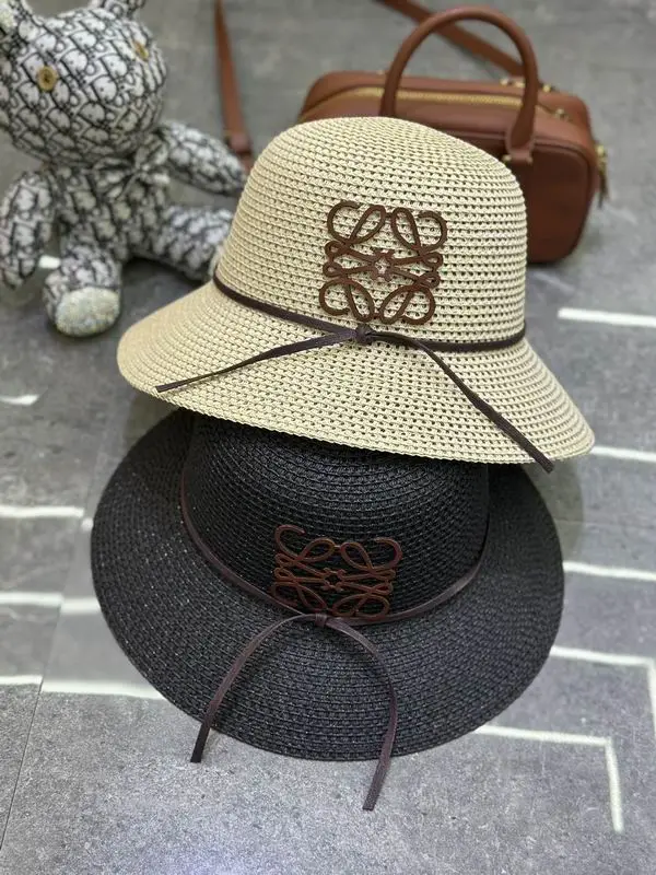 Loewe top hat dx (45)