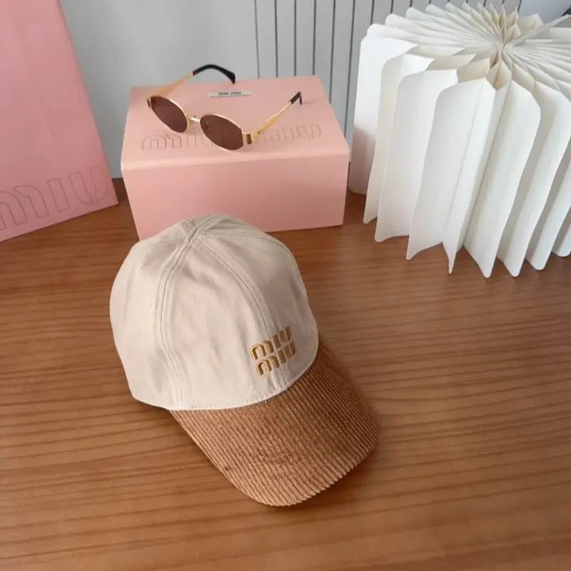 Miumiu Cap dx (1690)