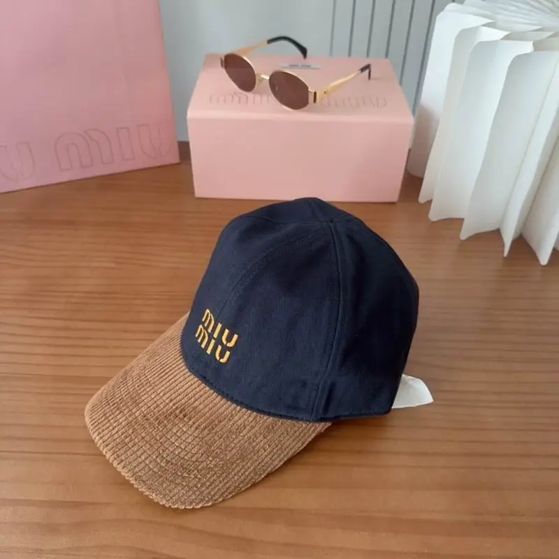 Miumiu Cap dx (1690)