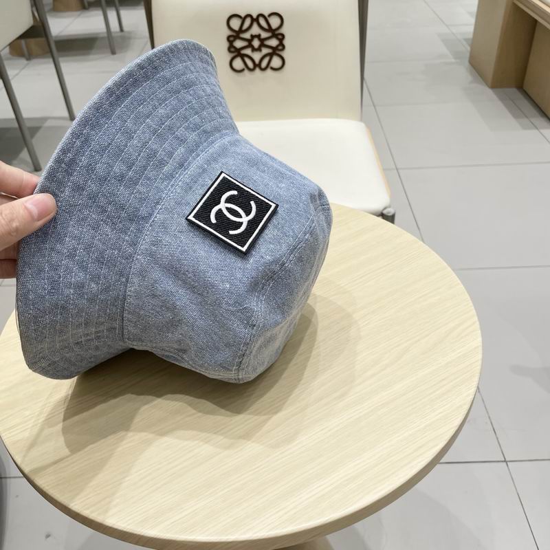 Chanel hat (1000)