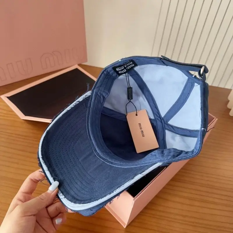 Miumiu Cap dx (1460)