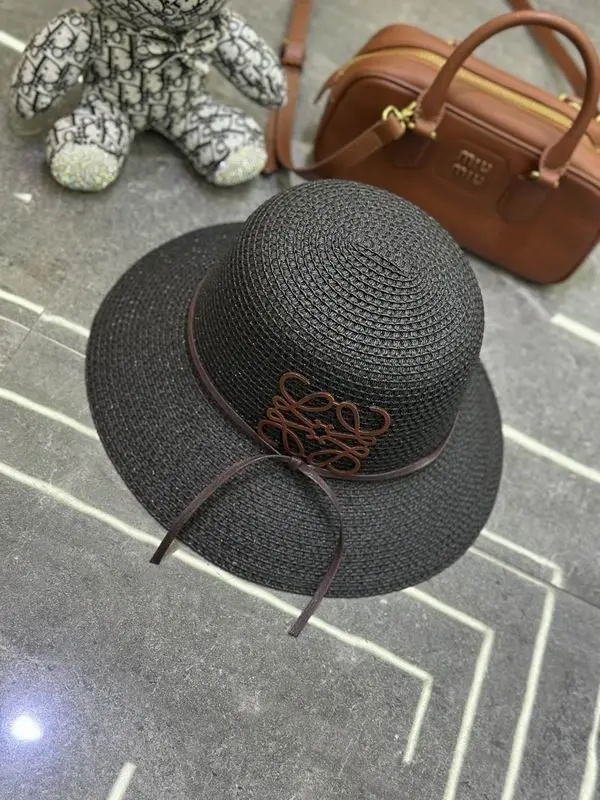 Loewe top hat dx (45)