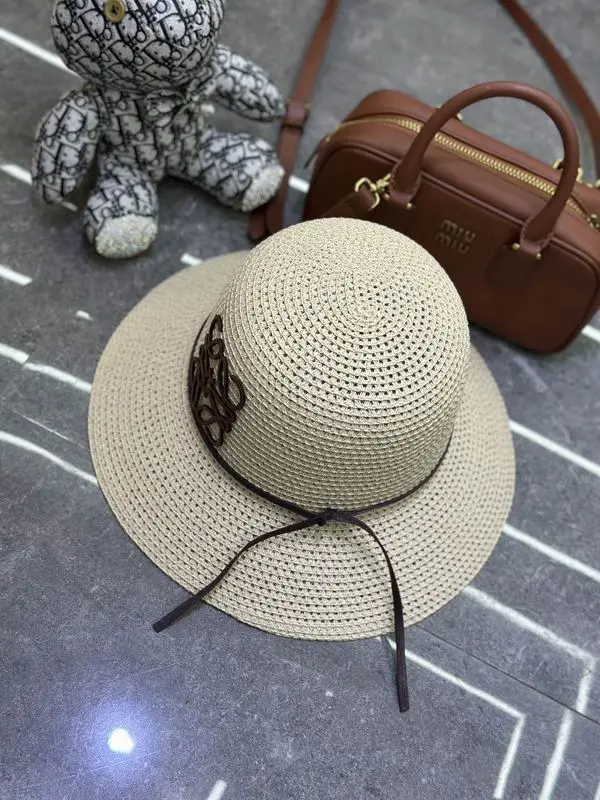 Loewe top hat dx (45)