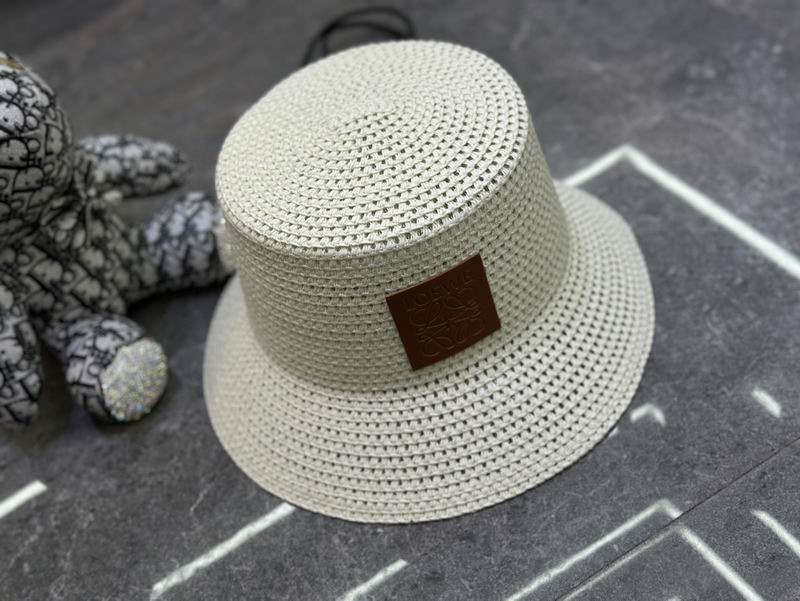 Loewe hat dx (17)