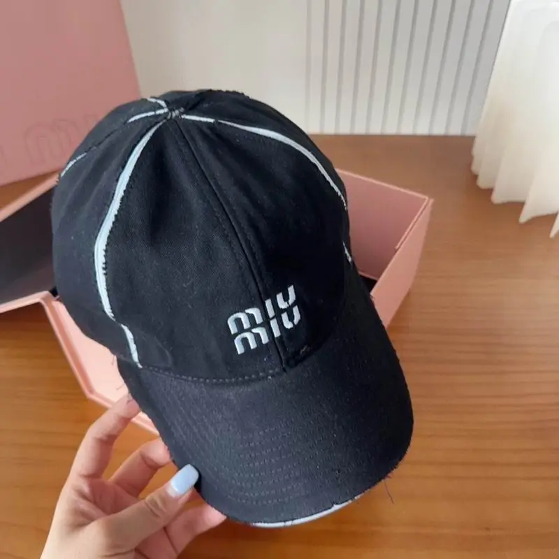 Miumiu Cap dx (1460)