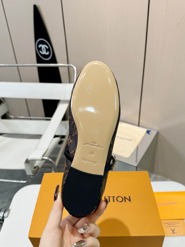 LV sz35-42 mnf01 (77)