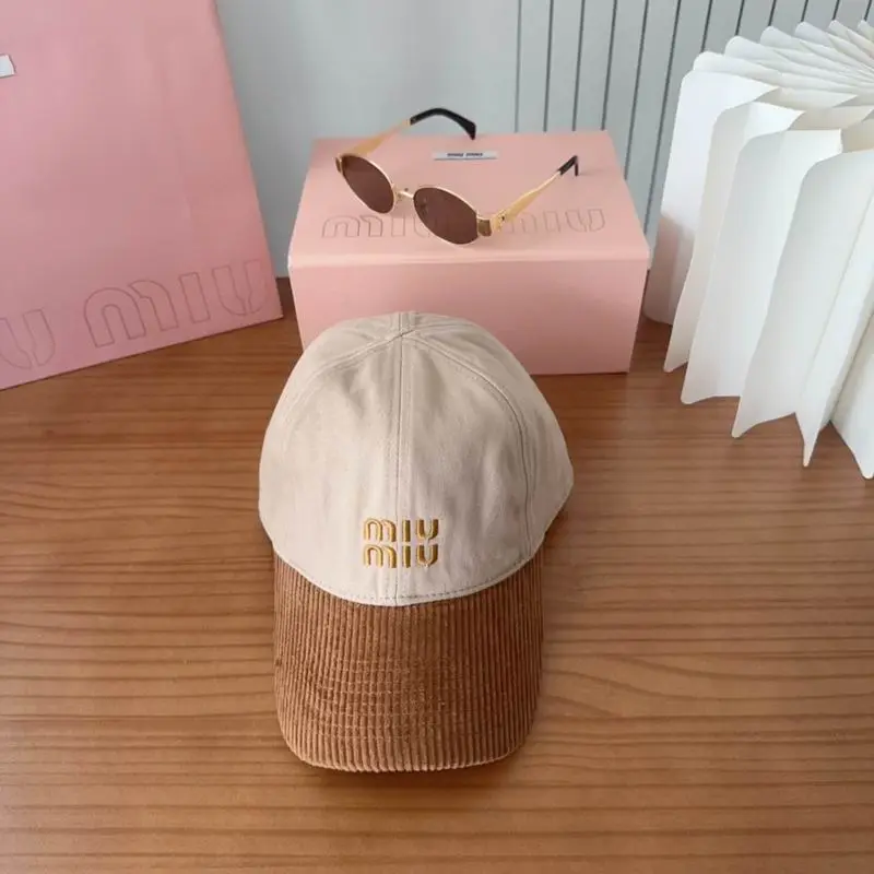 Miumiu Cap dx (1690)