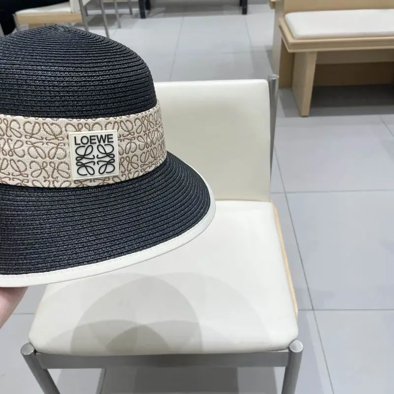 Loewe top hat (107)