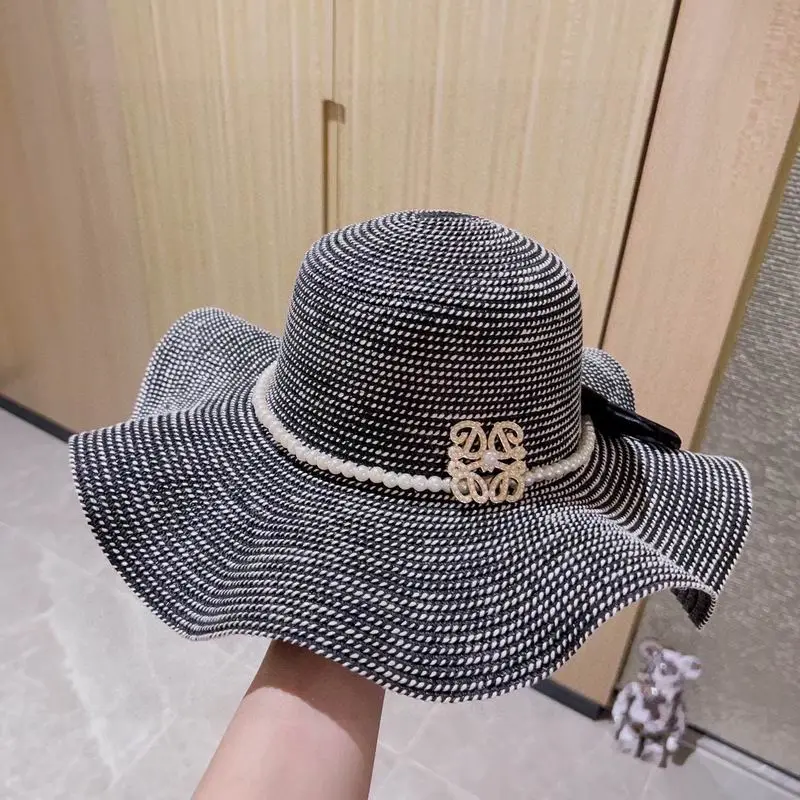 Loewe top hat (152)