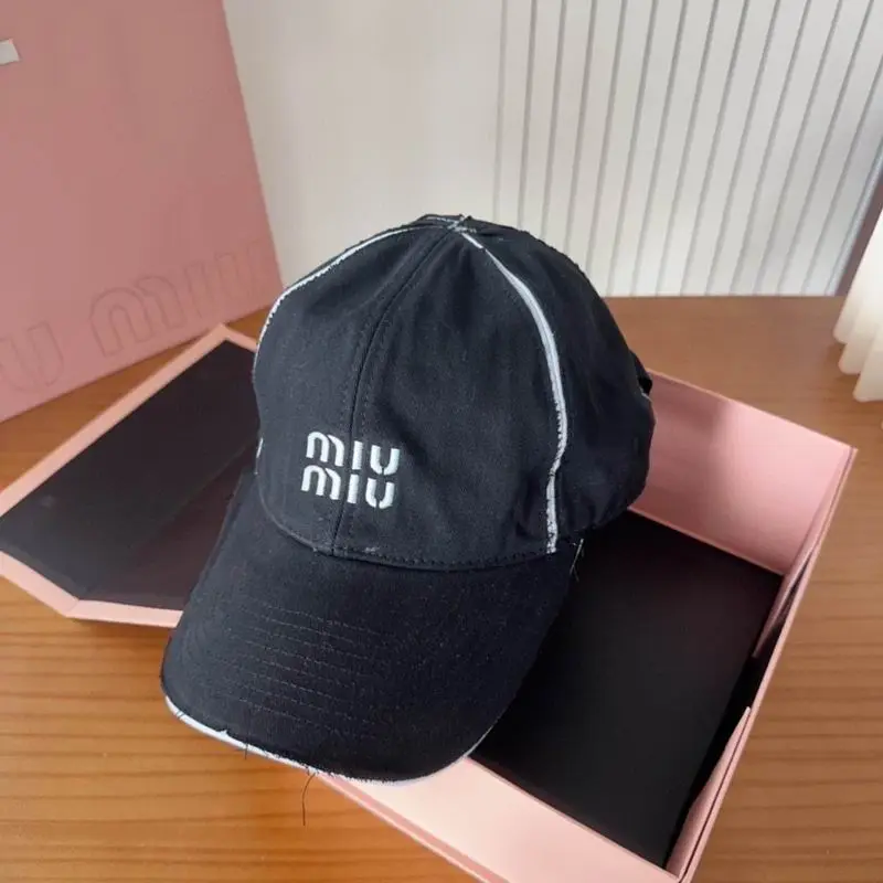 Miumiu Cap dx (1460)