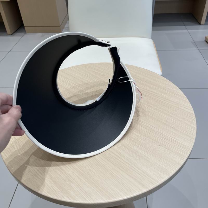 Dior visor (34)