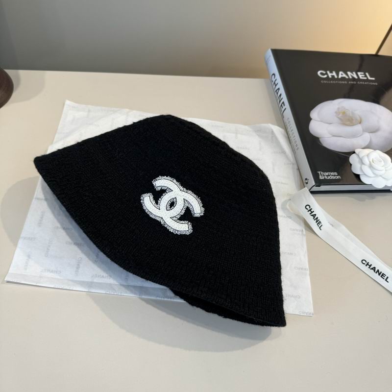 Chanel hat (118)