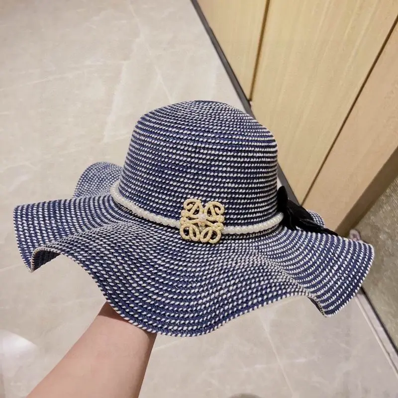 Loewe top hat (152)