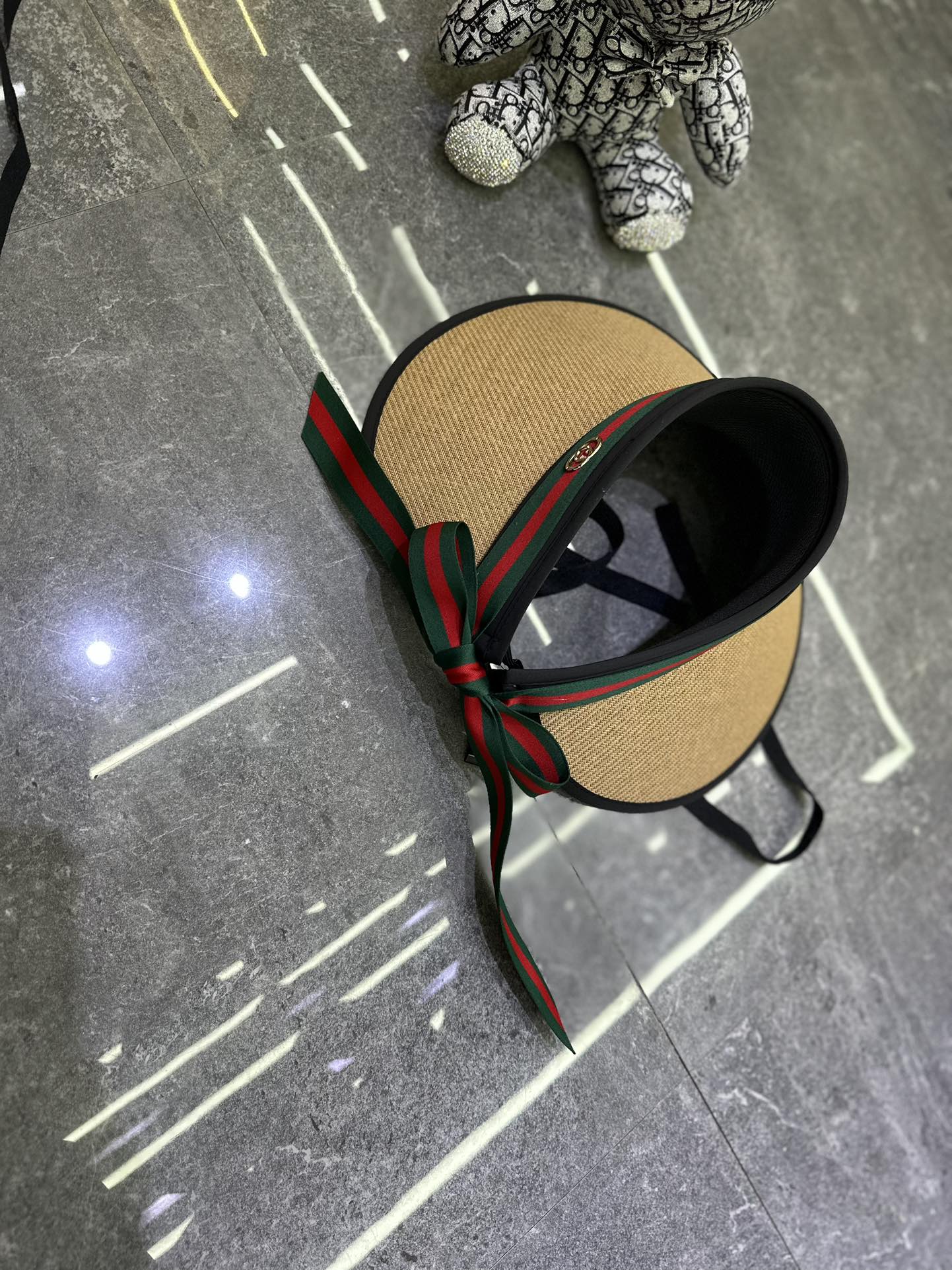 Gucci Visor dx (517)