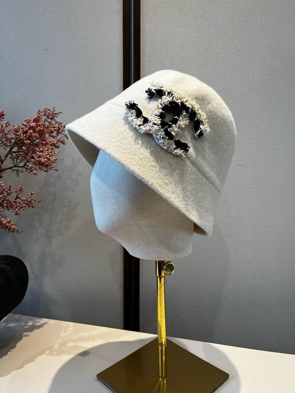 Chanel hat (568)