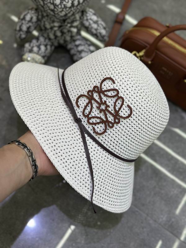 Loewe top hat dx (45)