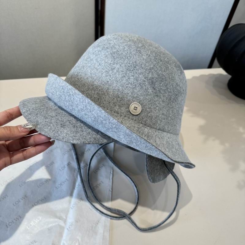 Loewe top hat (1270)