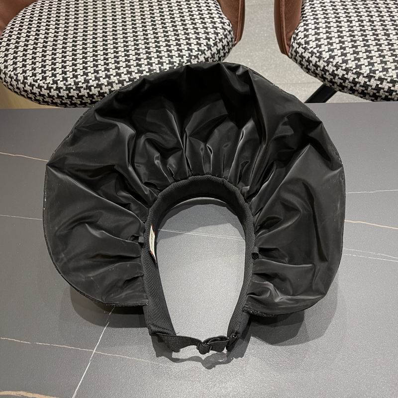 Gucci Visor (87)