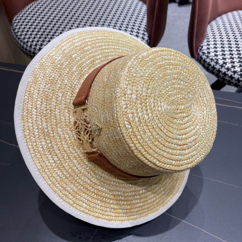 Loewe top hat (54)