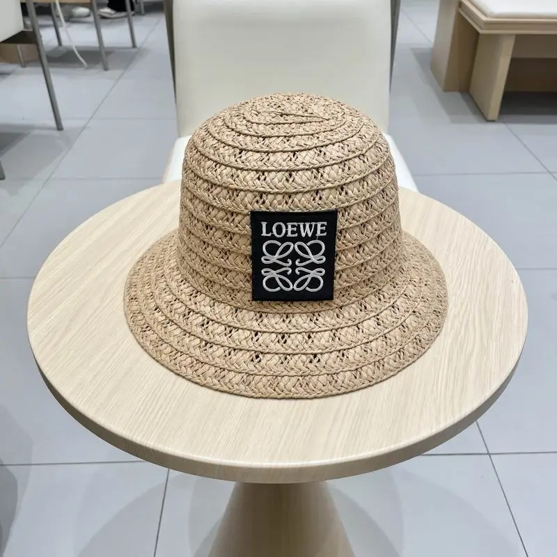 Loewe top hat (36)